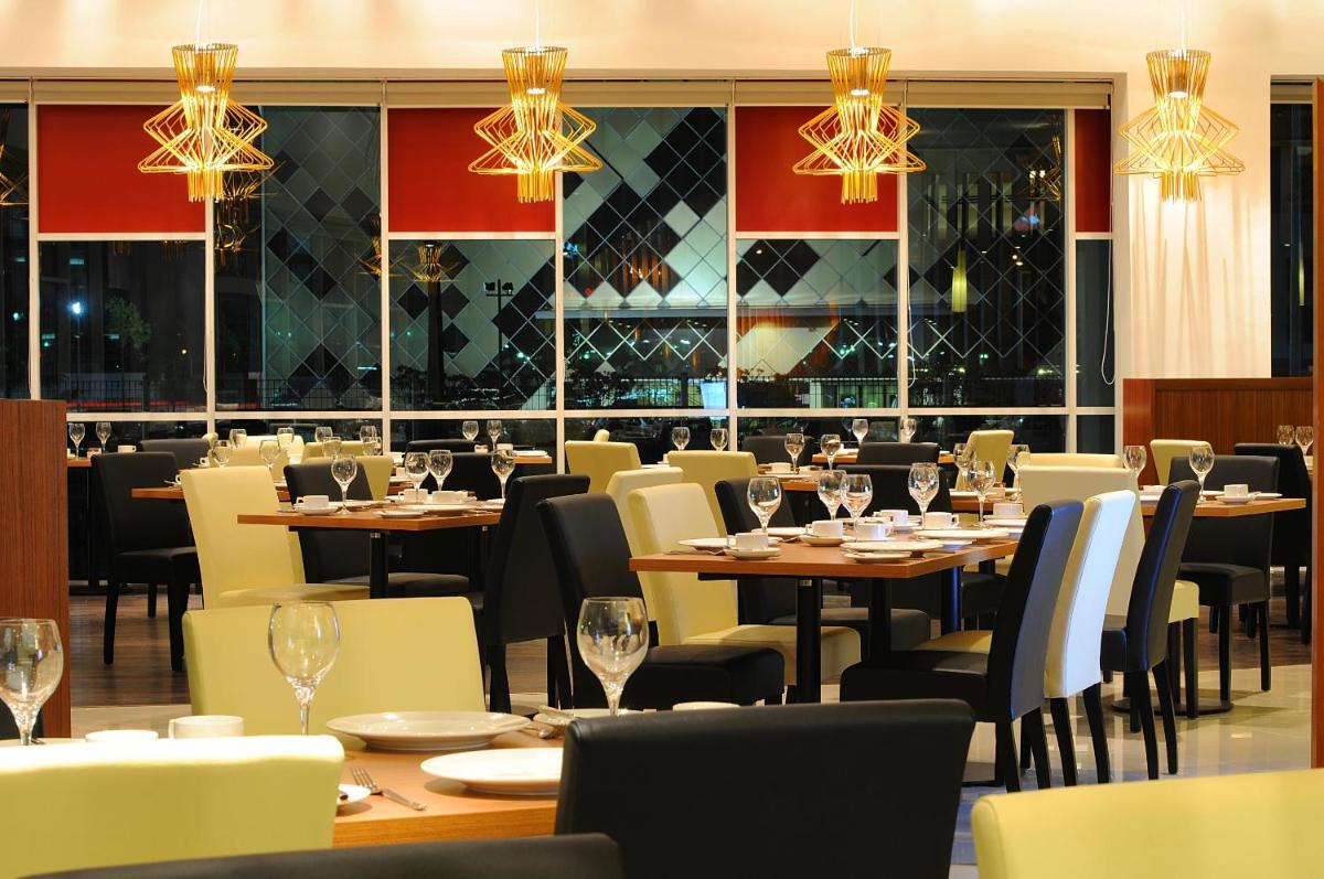 Suitetrails - Hotel Granada Johor Bahru