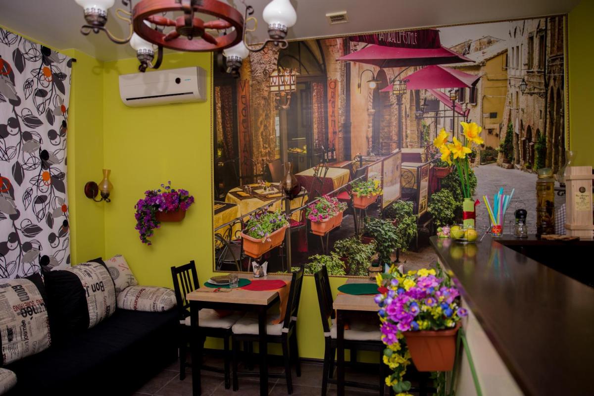 Business Hotel City - Housity