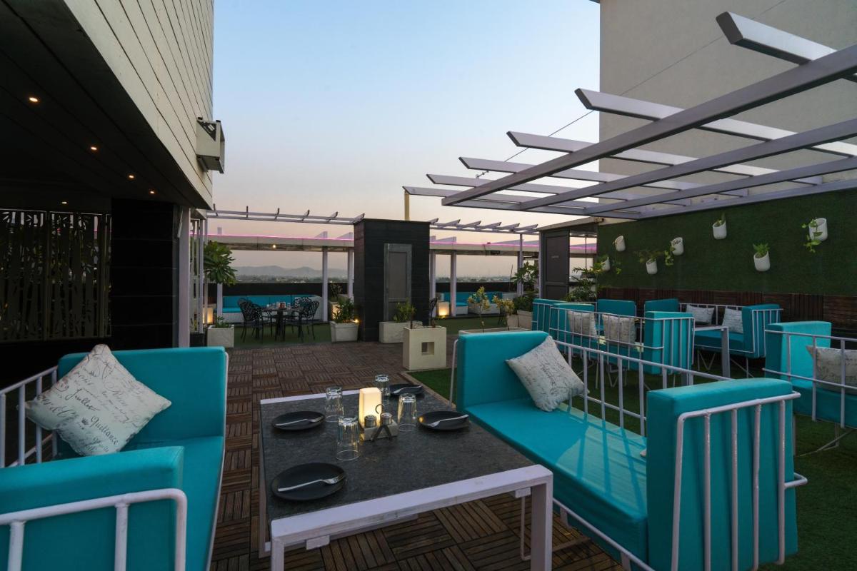 Hotel LN Courtyard - Housity