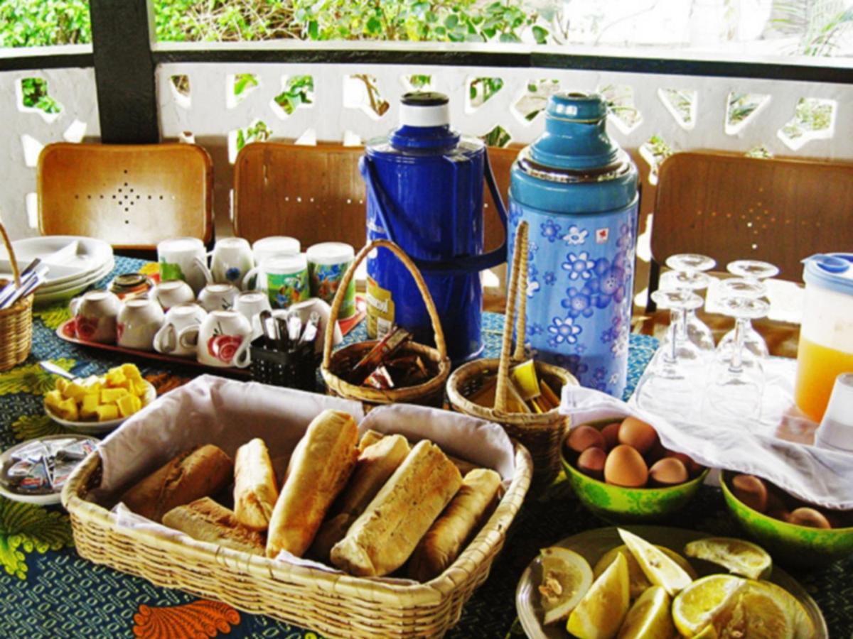 Leybato Beach Hotel - Housity