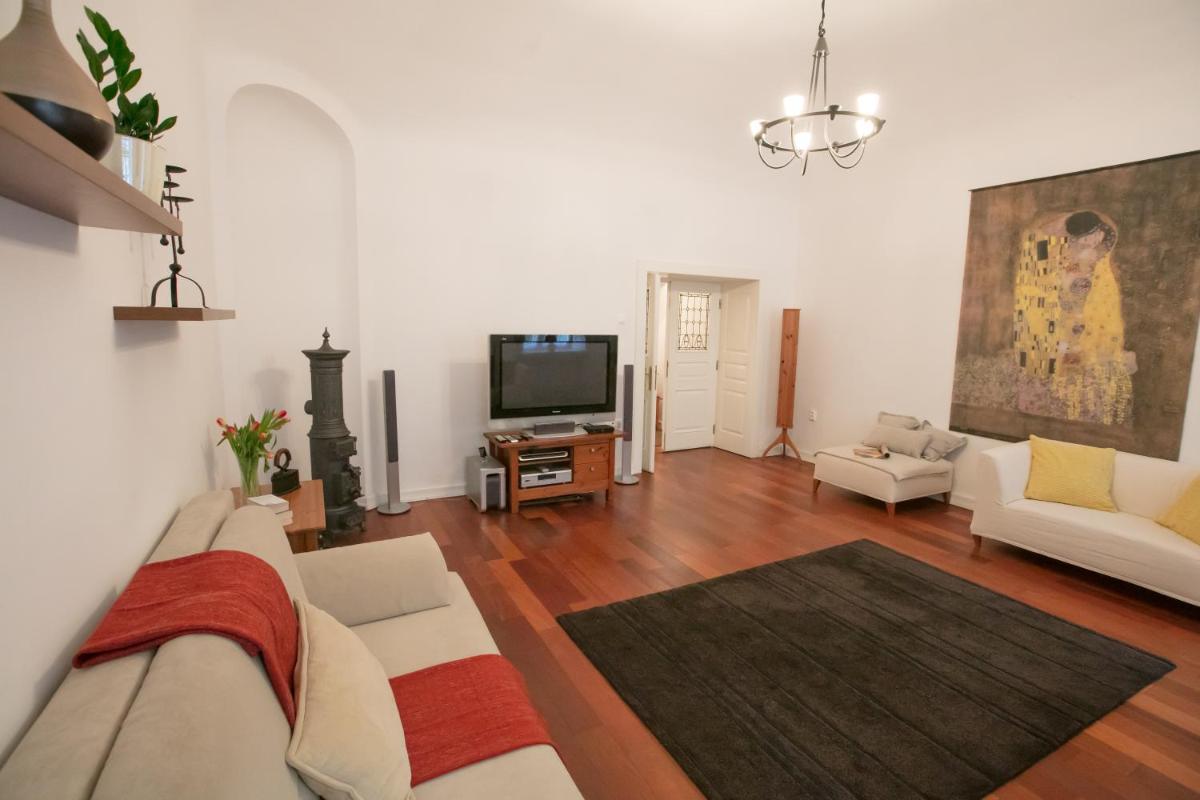 Design Apartment Eger - Housity