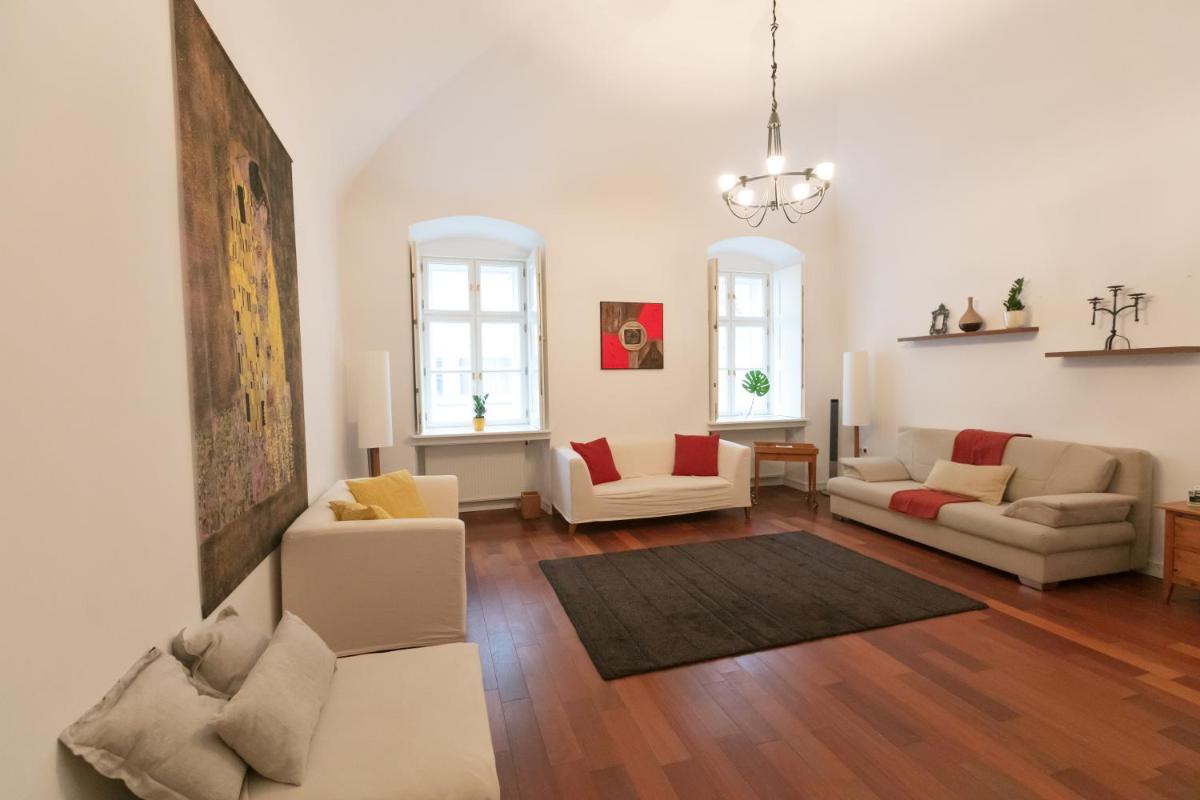Design Apartment Eger - Housity