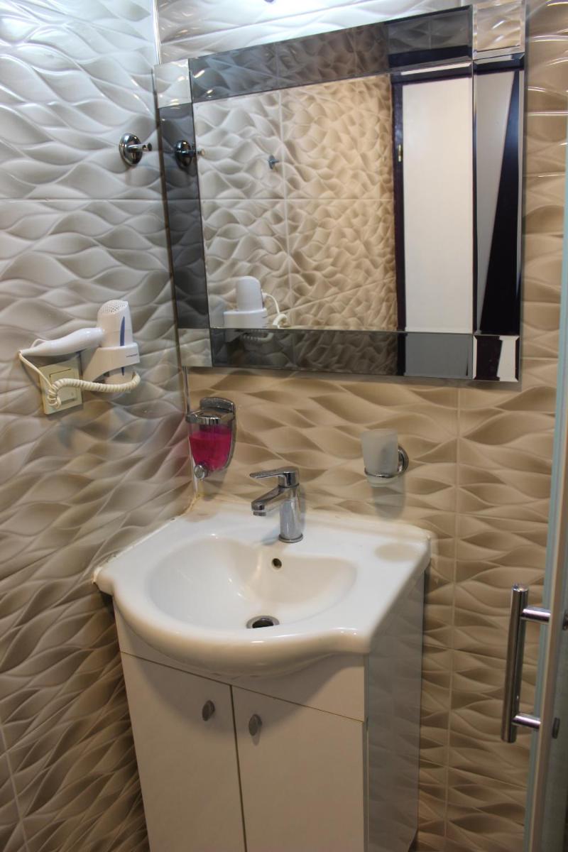 Suitetrails - Laleli Hotel Izmir