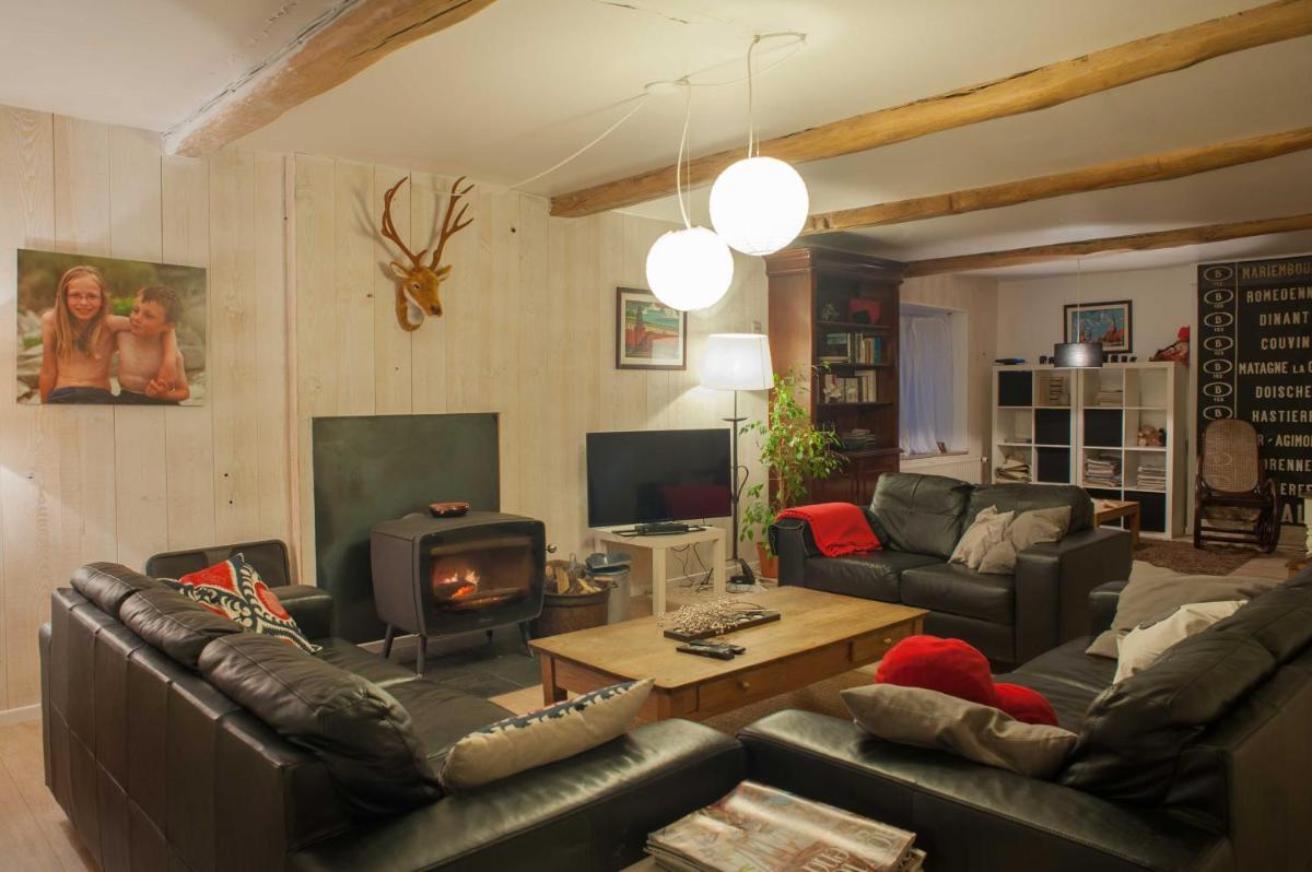 Beautiful and Spacious Contemporary house - Housity