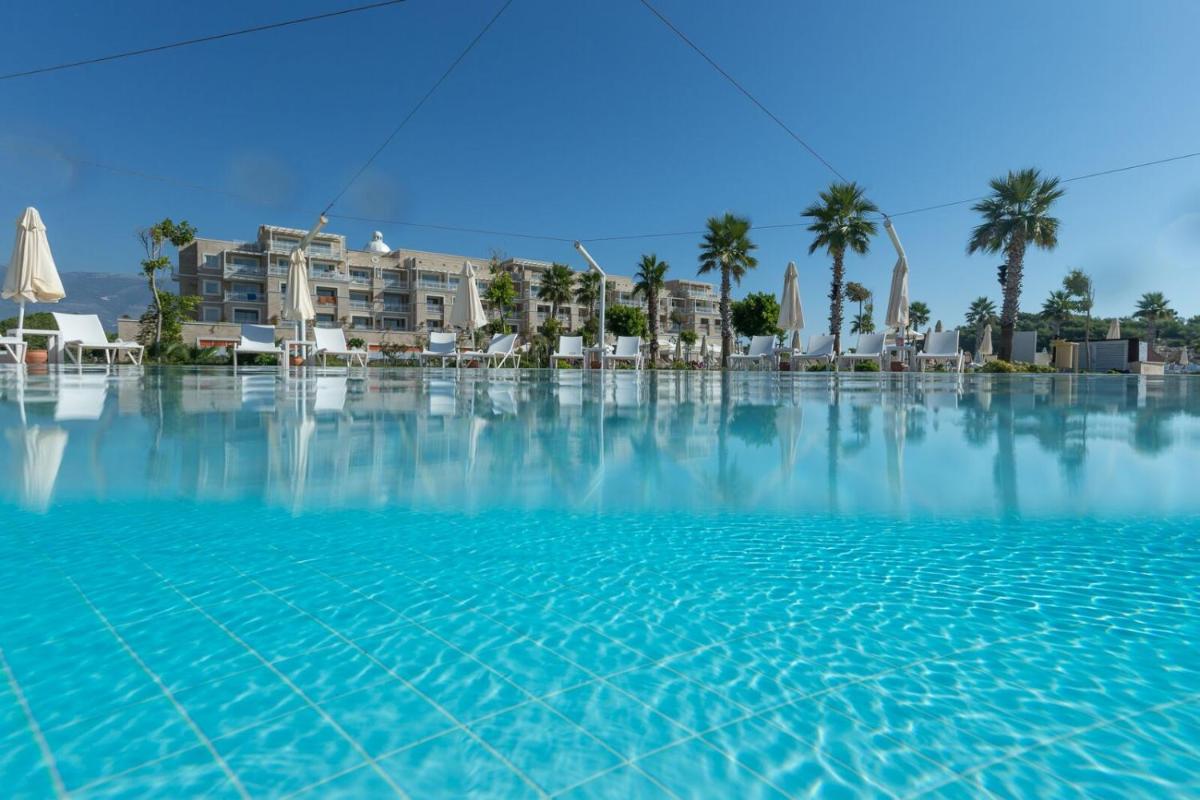Andriake Beach Club Hotel - Housity