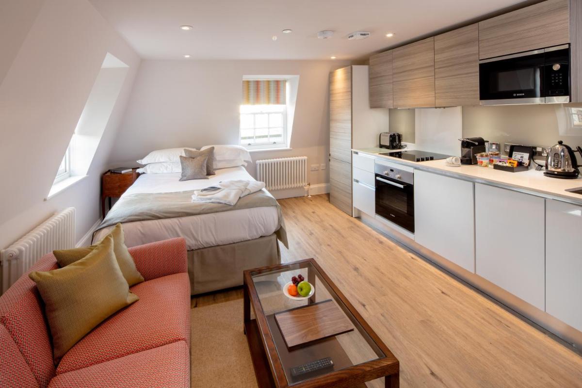 Beech House - Housity