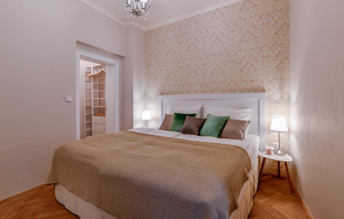 Apartments Rybná - Hizvo