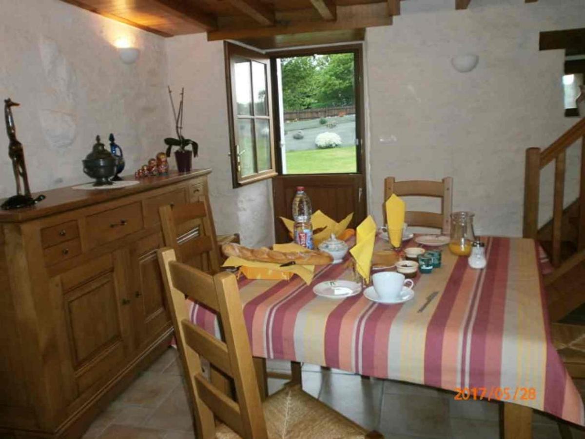 Chambre d'hotes Ty Braz 19 Tilibrennou 29690 BERRIEN - Housity