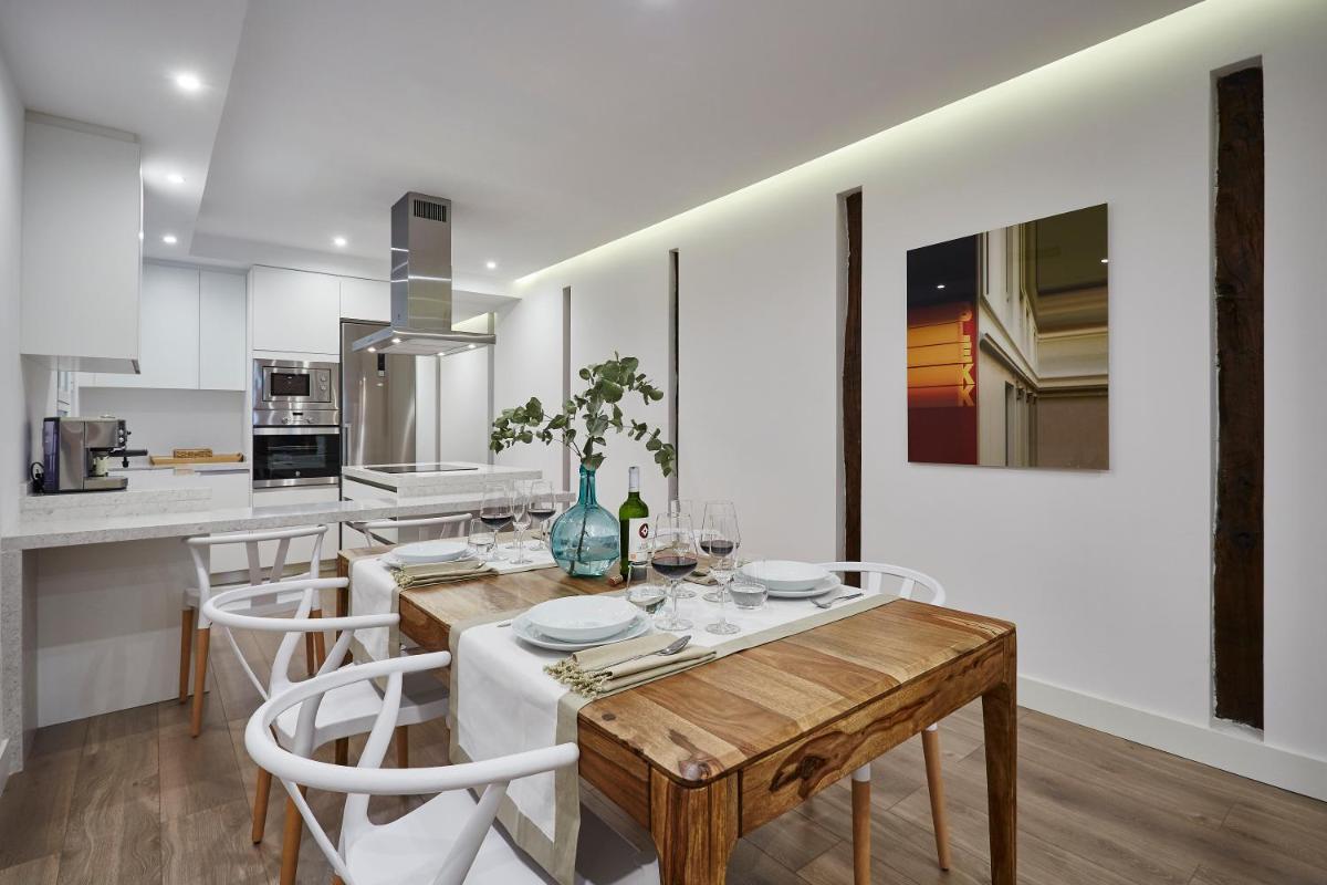 Apartamento justo en la Plaza Mayor - Hizvo