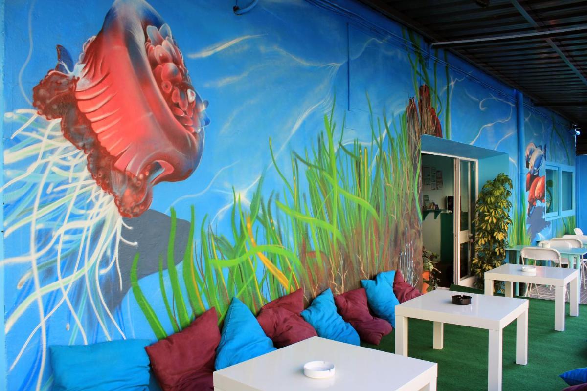 Hostal Giramundo - Housity