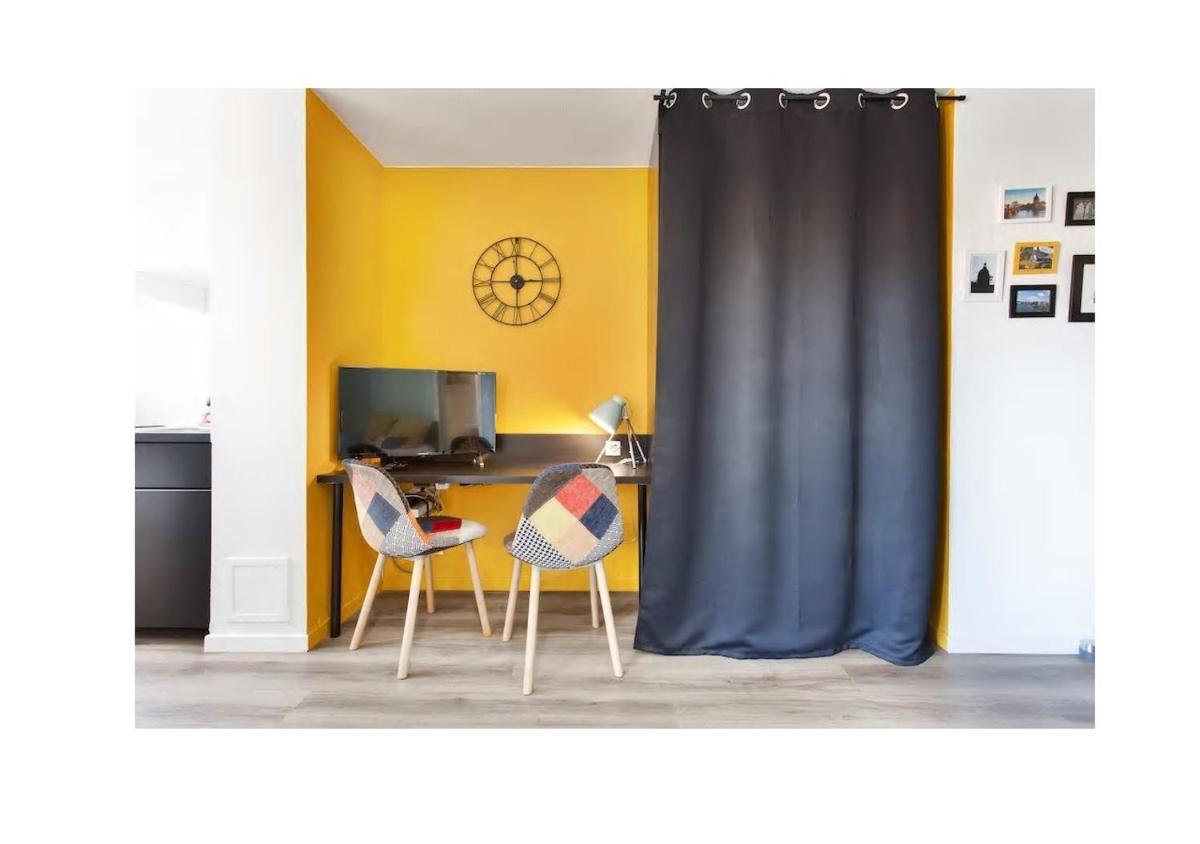 Appartement Contemporain proche Météo, Basso Cambo, EDF, Airbus & Thales - Housity
