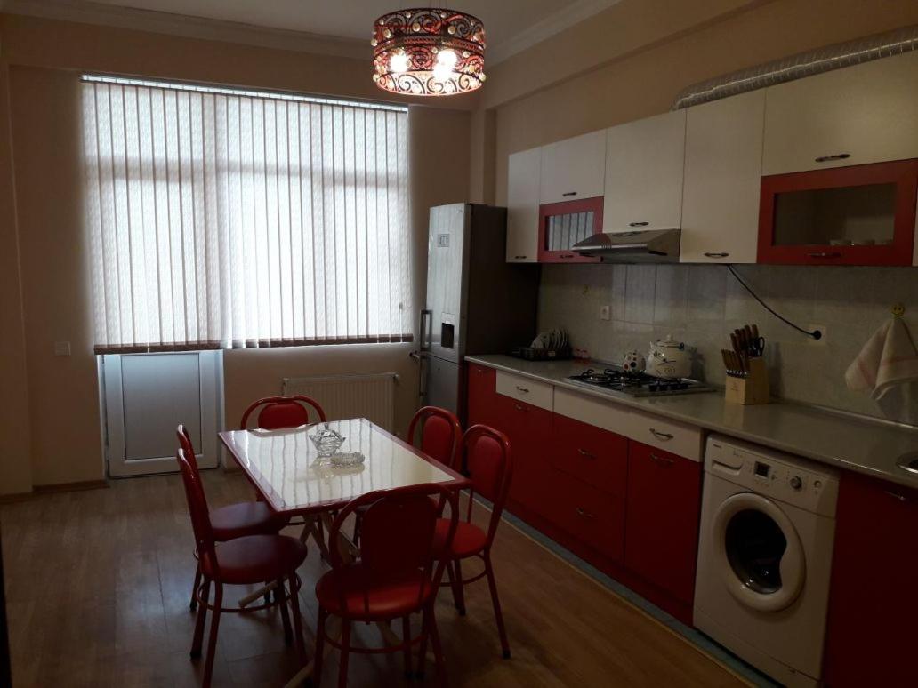 Elvintrade House - Housity