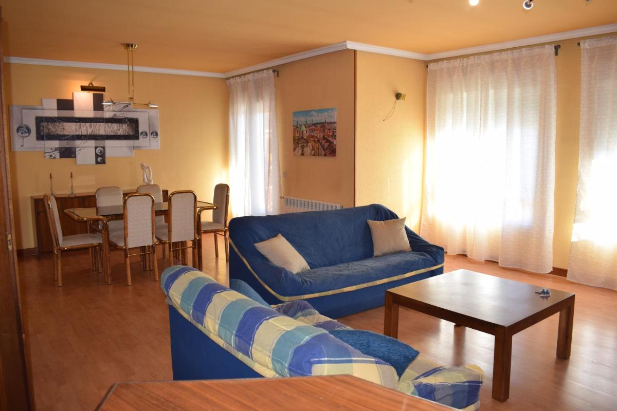 Apartamento Cantalejo - Housity