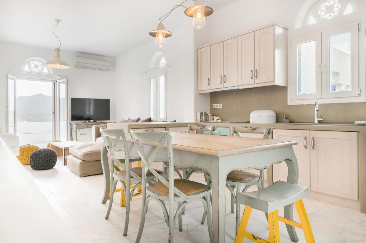 Imarkellis Boutique Villas - Housity