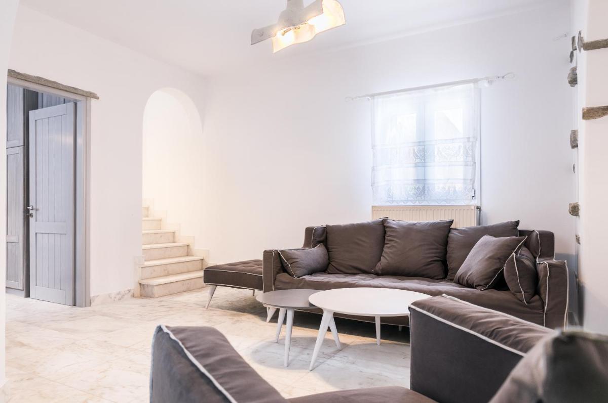 Imarkellis Boutique Villas - Housity