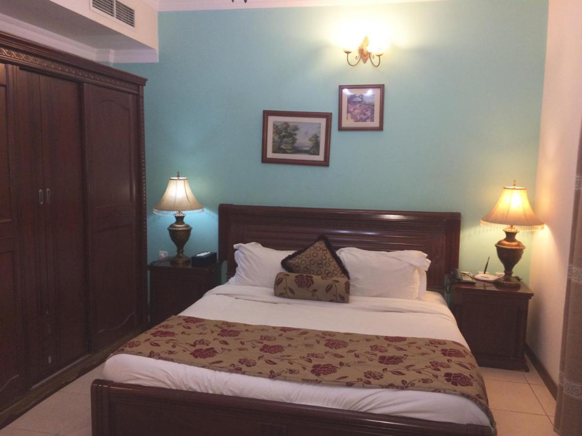 Ramee Suite Apartment 4 - Hizvo