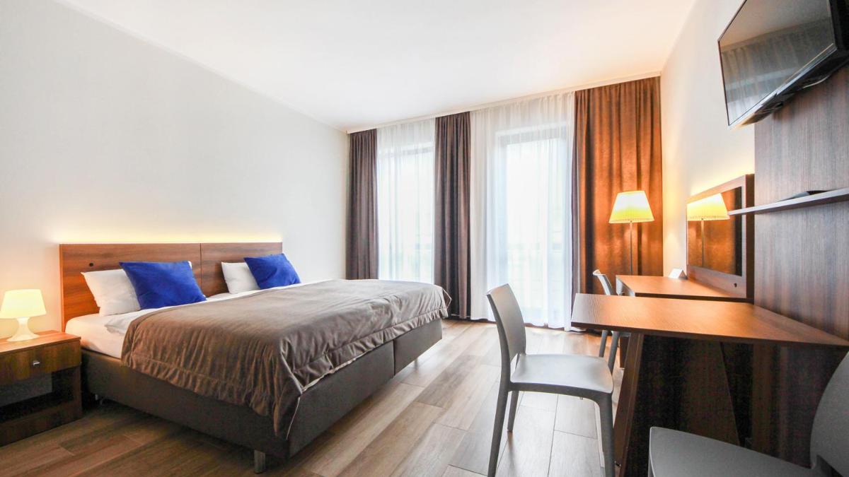 Bursztyn Park - Housity