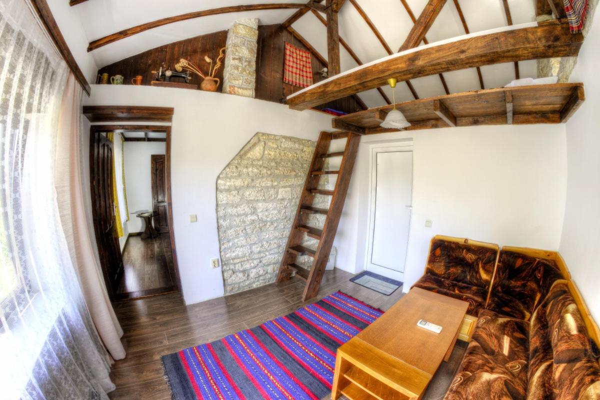 Levana Guest House - Housity