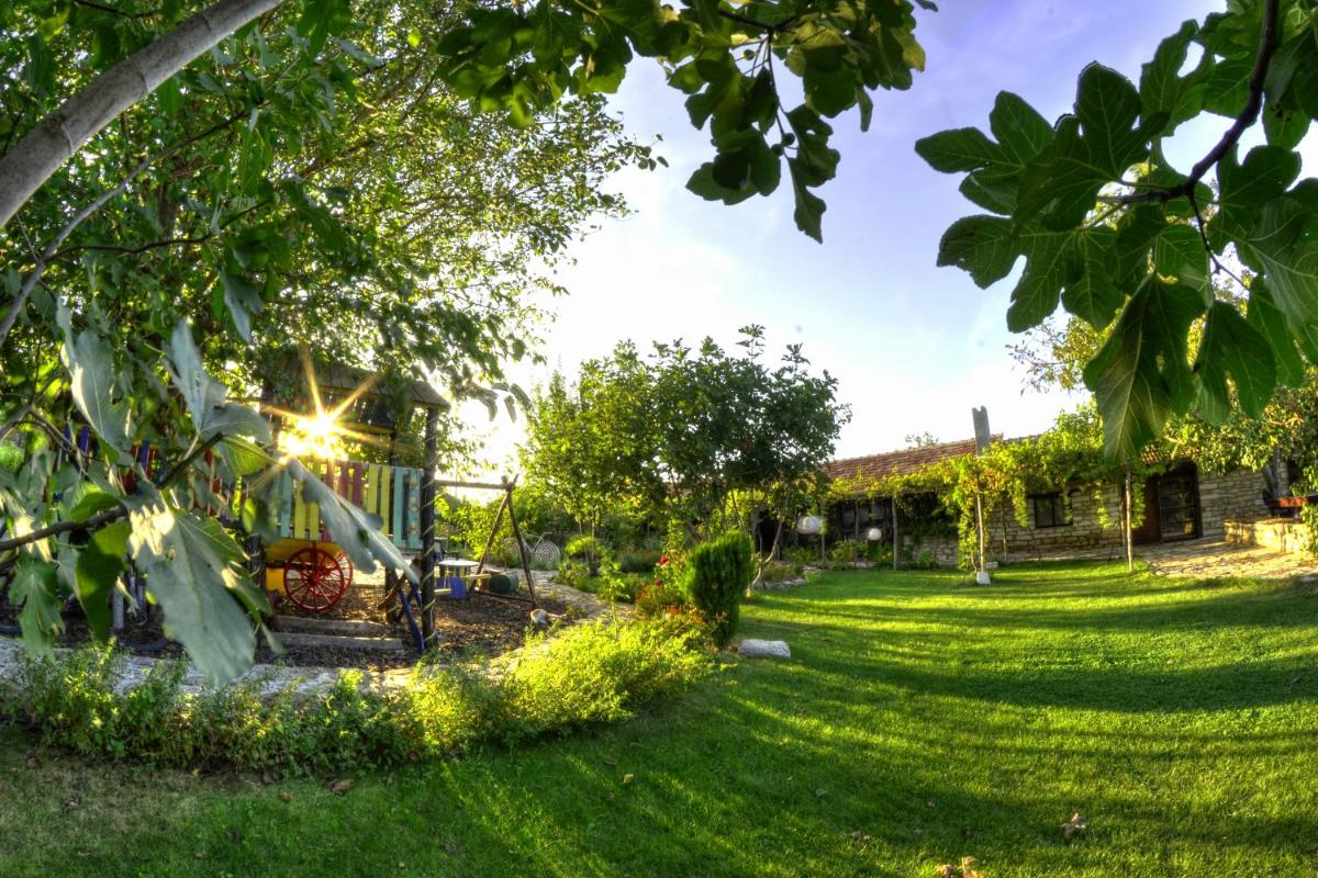 Levana Guest House - Housity