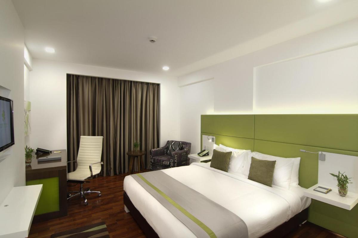 Suitetrails - Lemon Tree Hotel, Banjara Hills, Hyderabad