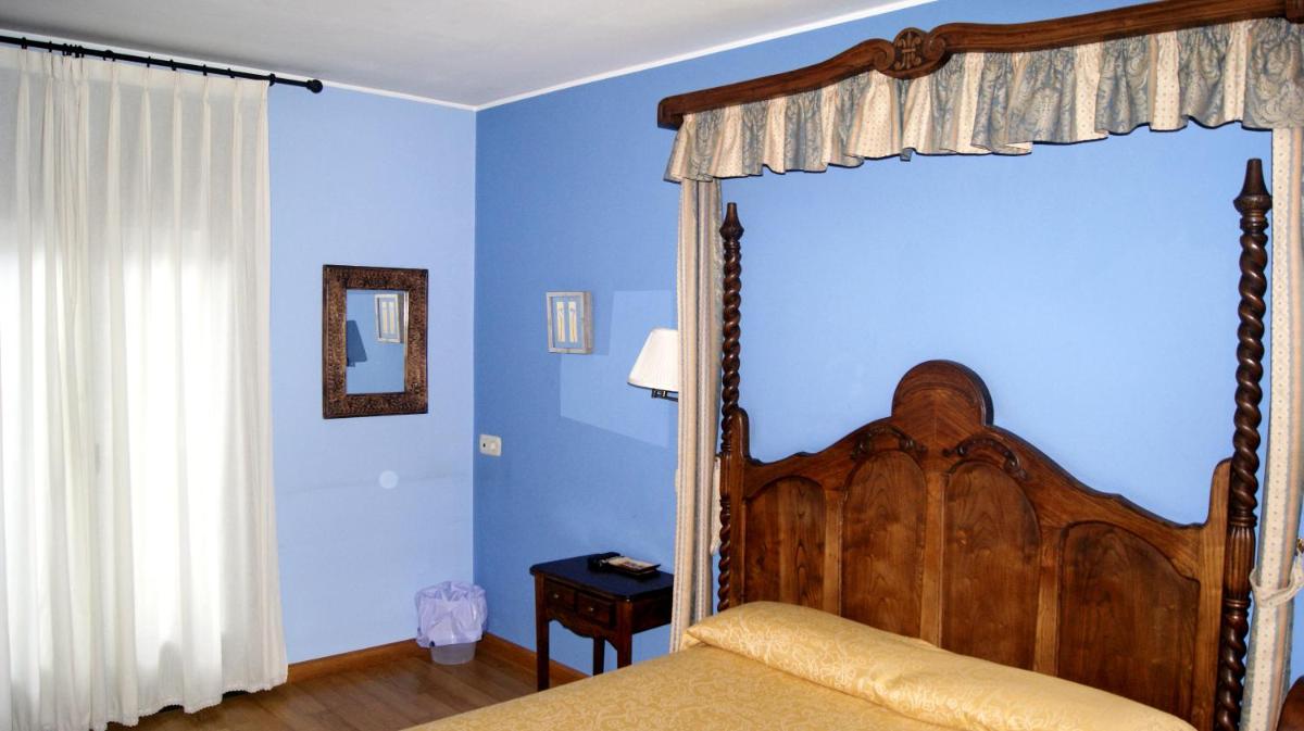 Hotel Conventin - Housity