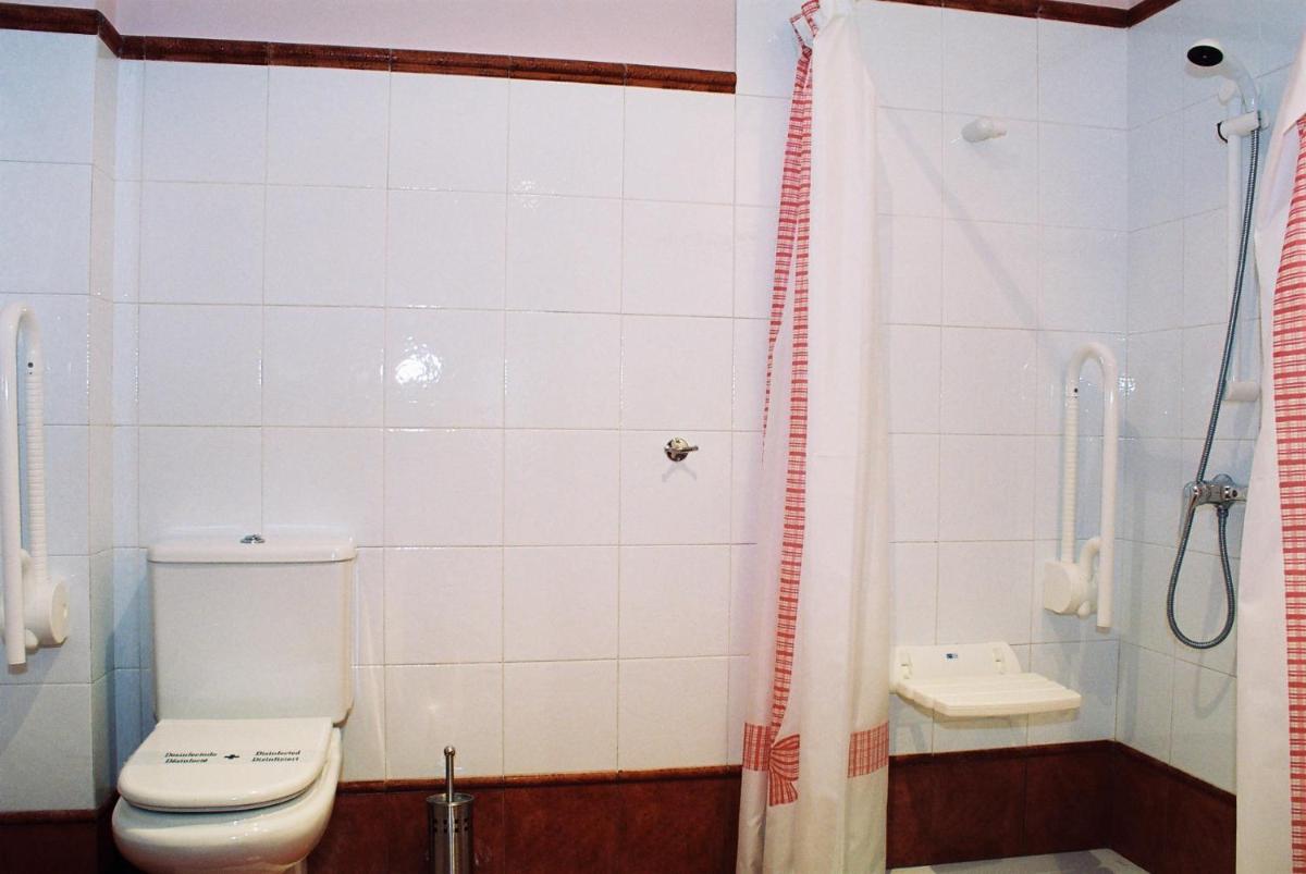 Hotel Conventin - Housity