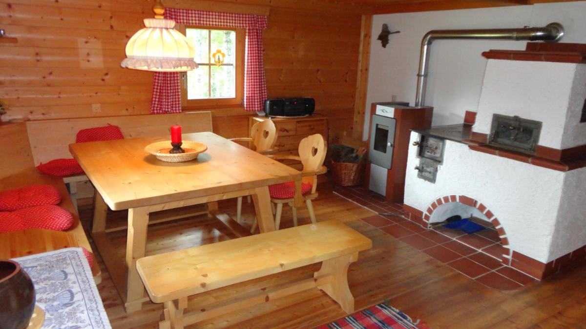 Die Petzl Hütte - Kreischbergblick - Housity