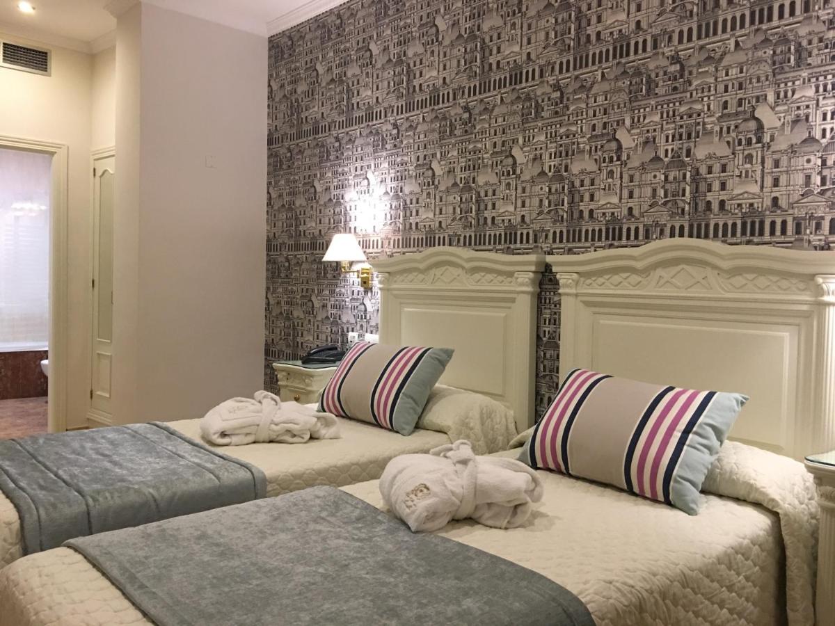 Adriano Boutique Sevilla - Housity