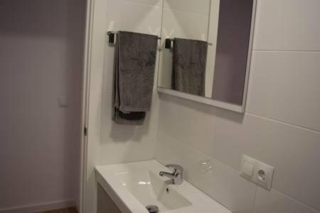 Apartamento Calle Concepción Pleno Centro - Housity