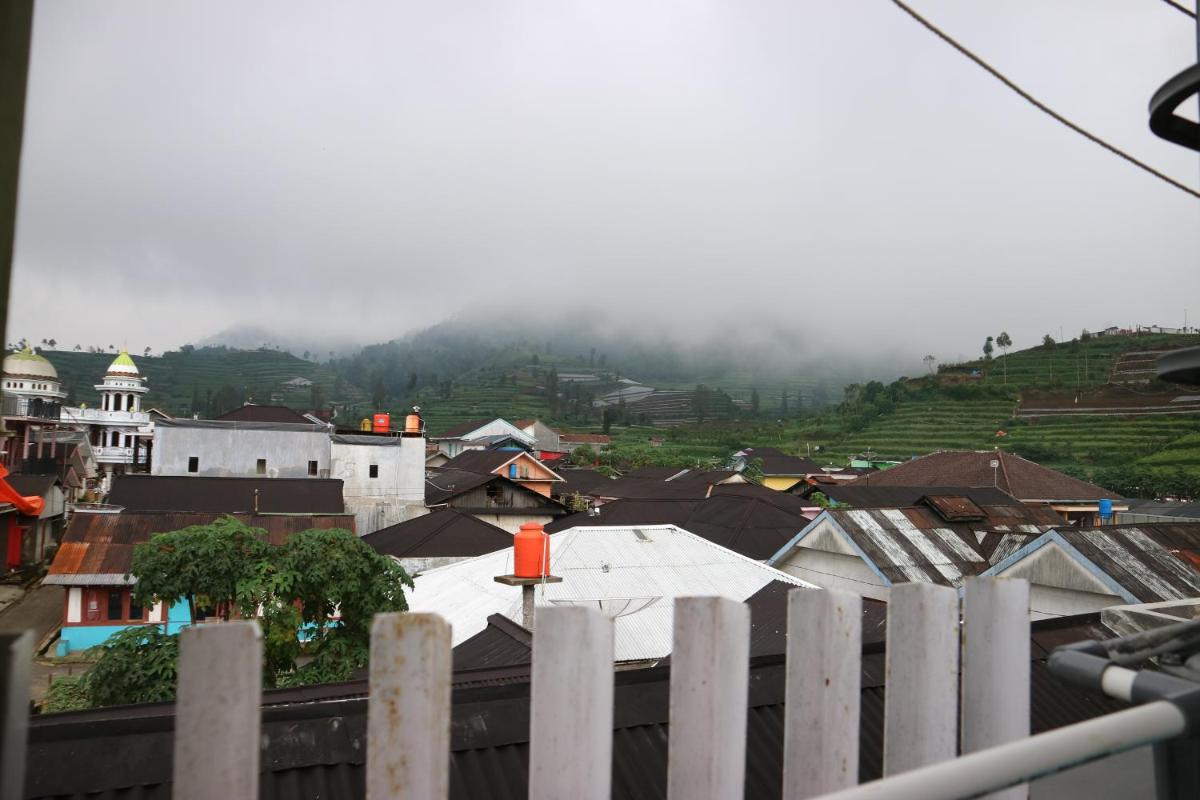 Homestay Bougenvil - Housity
