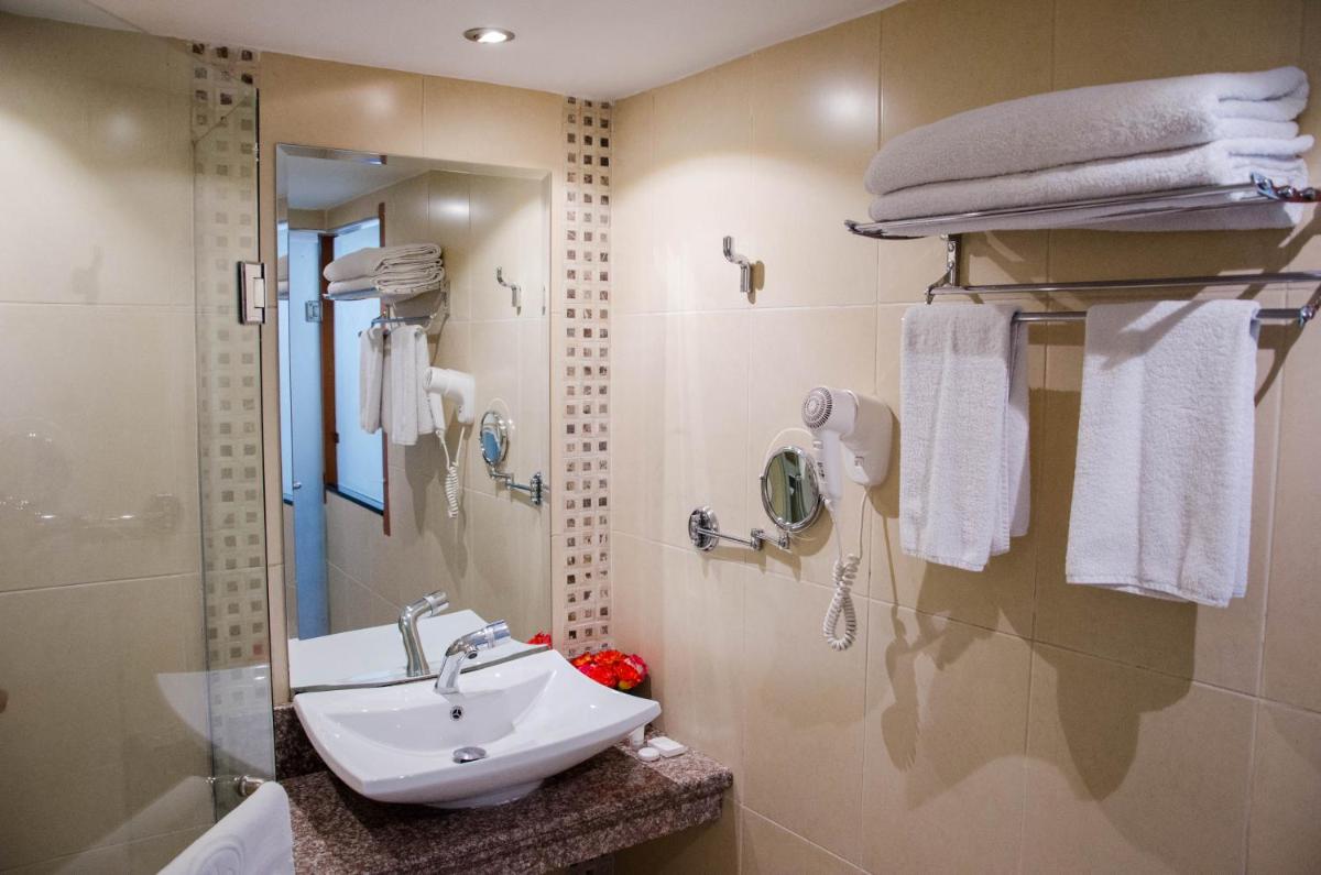 Best Western Plus Meridian Hotel - Hizvo
