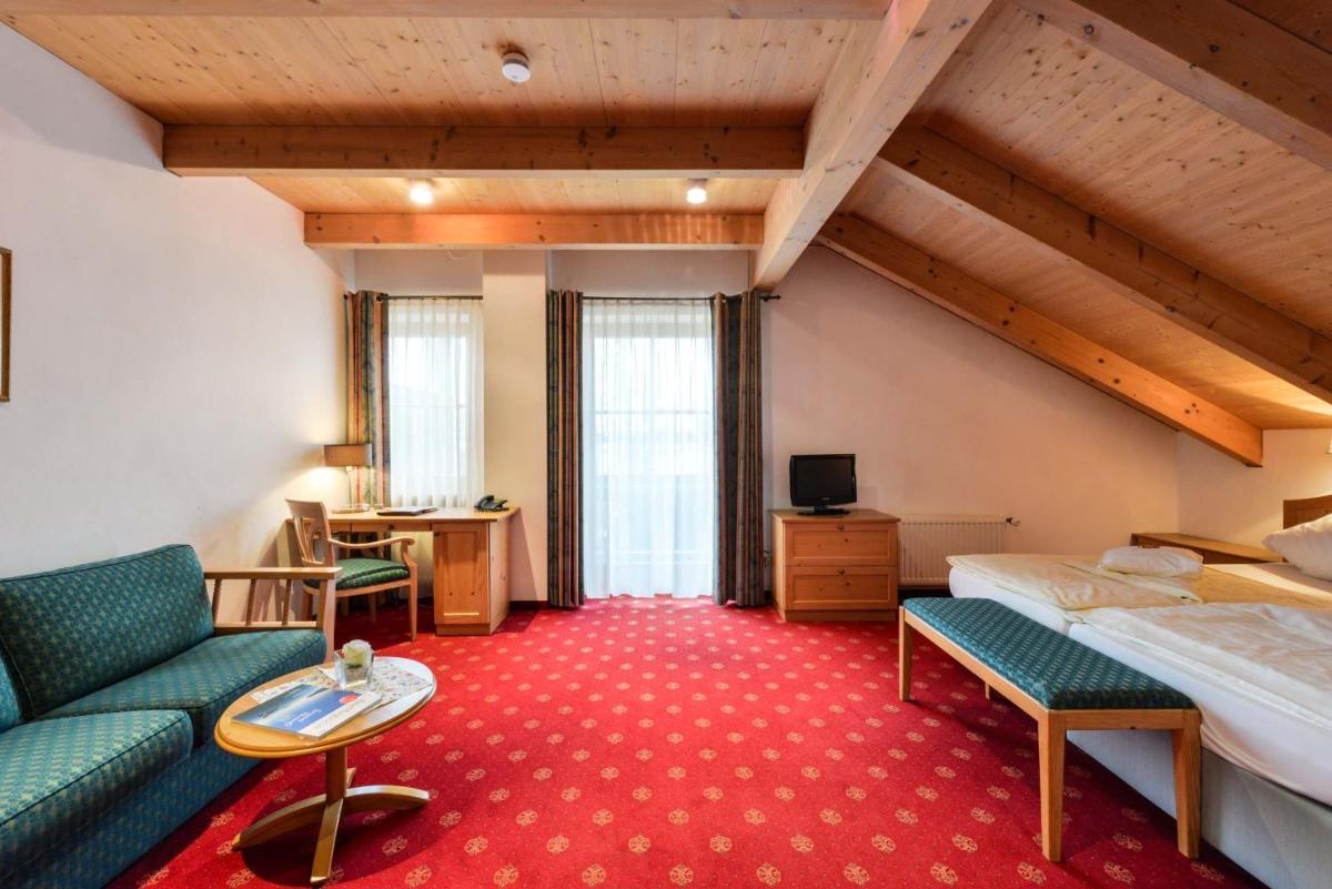 Landhotel Huber am See - Housity