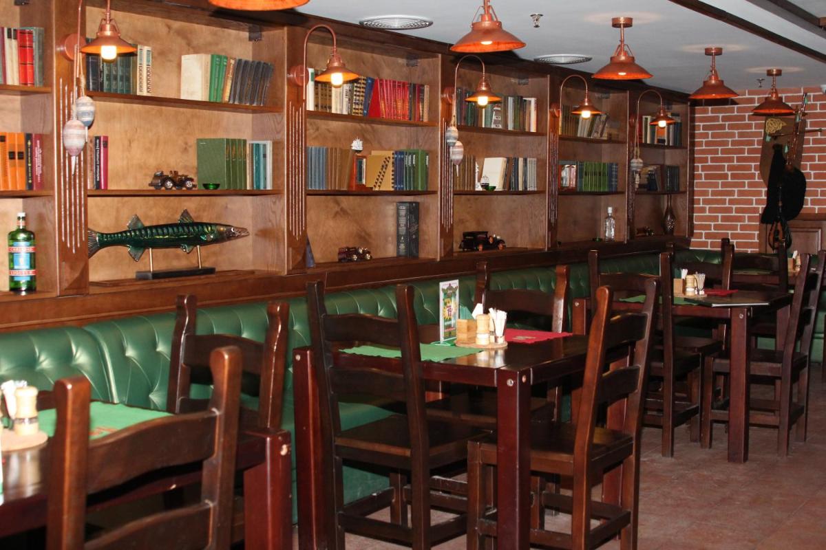 Suitetrails - Hotel Ukraine Rivne