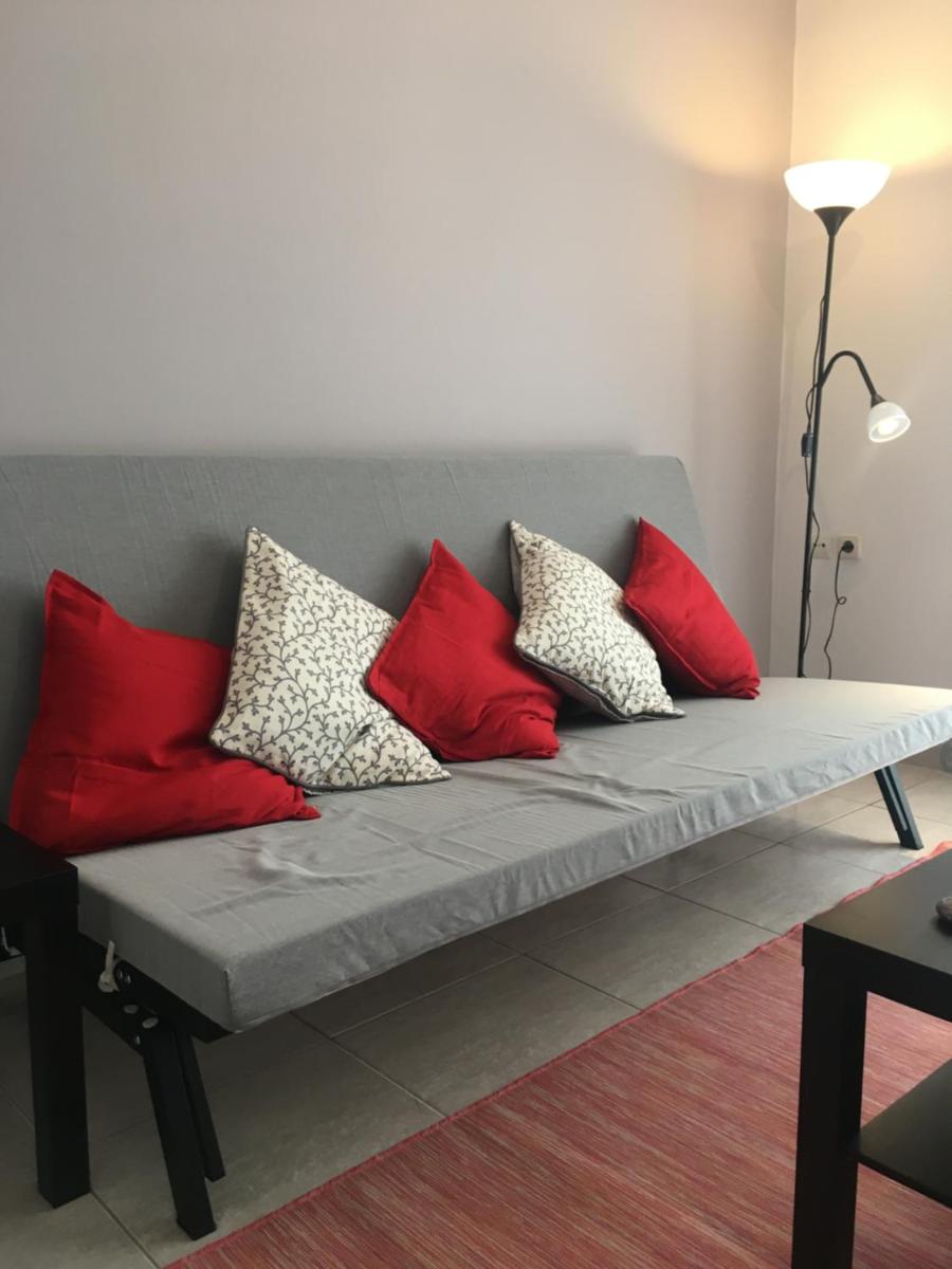Central Luxury Apartment - Housity