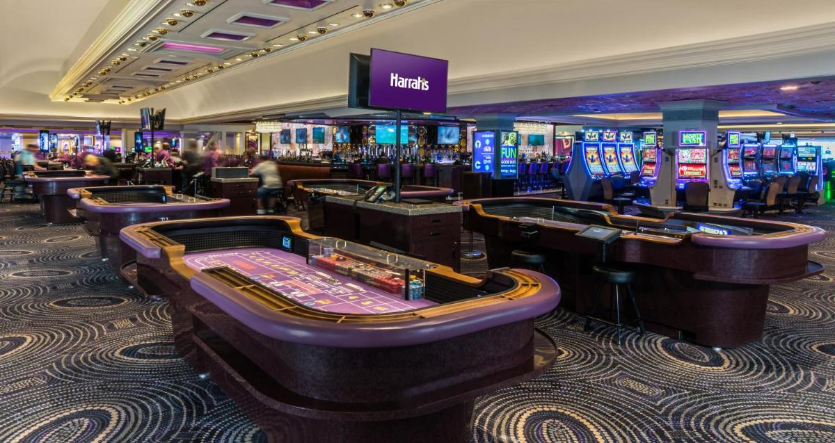 Harrah's Las Vegas Hotel & Casino - Housity