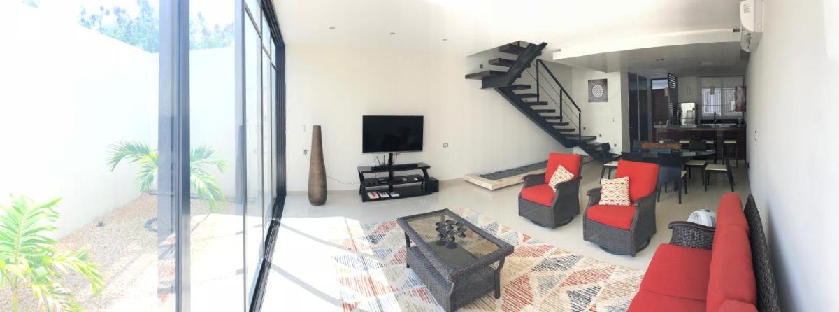 Smart Town House Montebello - Housity