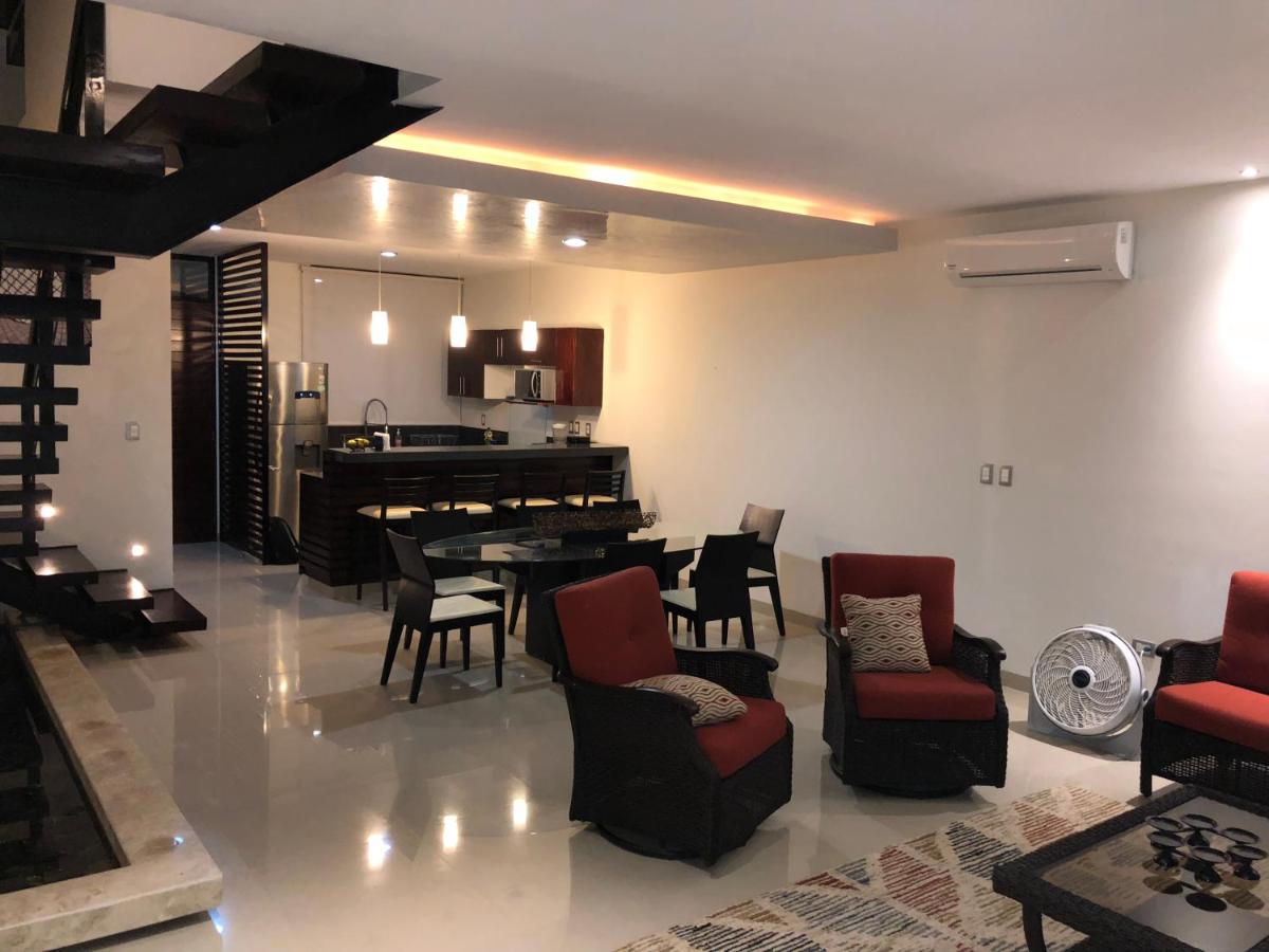 Smart Town House Montebello - Housity