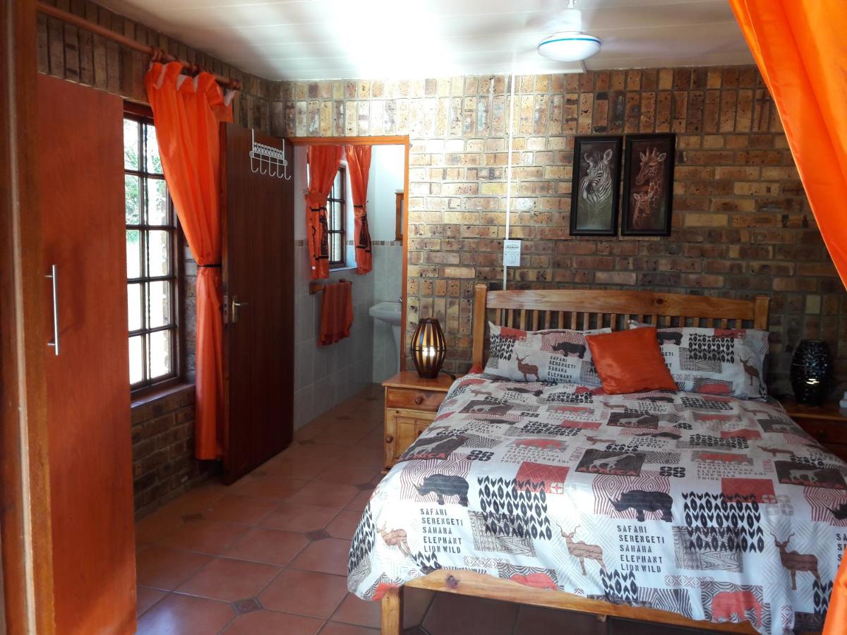 Little Bush Baby - Housity