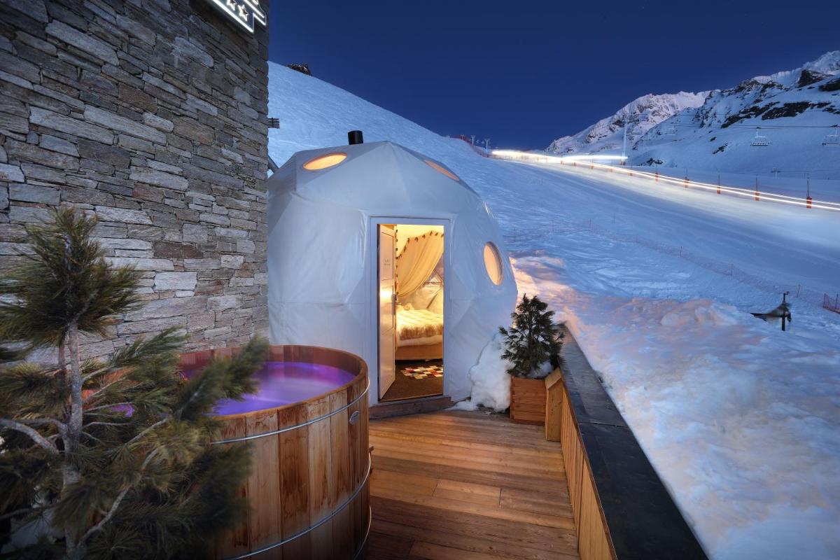 L'établissement Hotel Pashmina Le Refuge en hiver