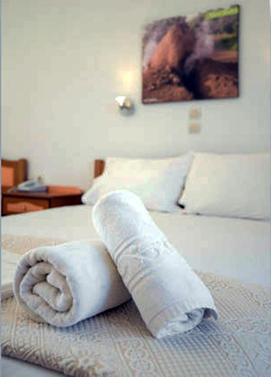 Contaratos Holiday Lettings 2 - Housity