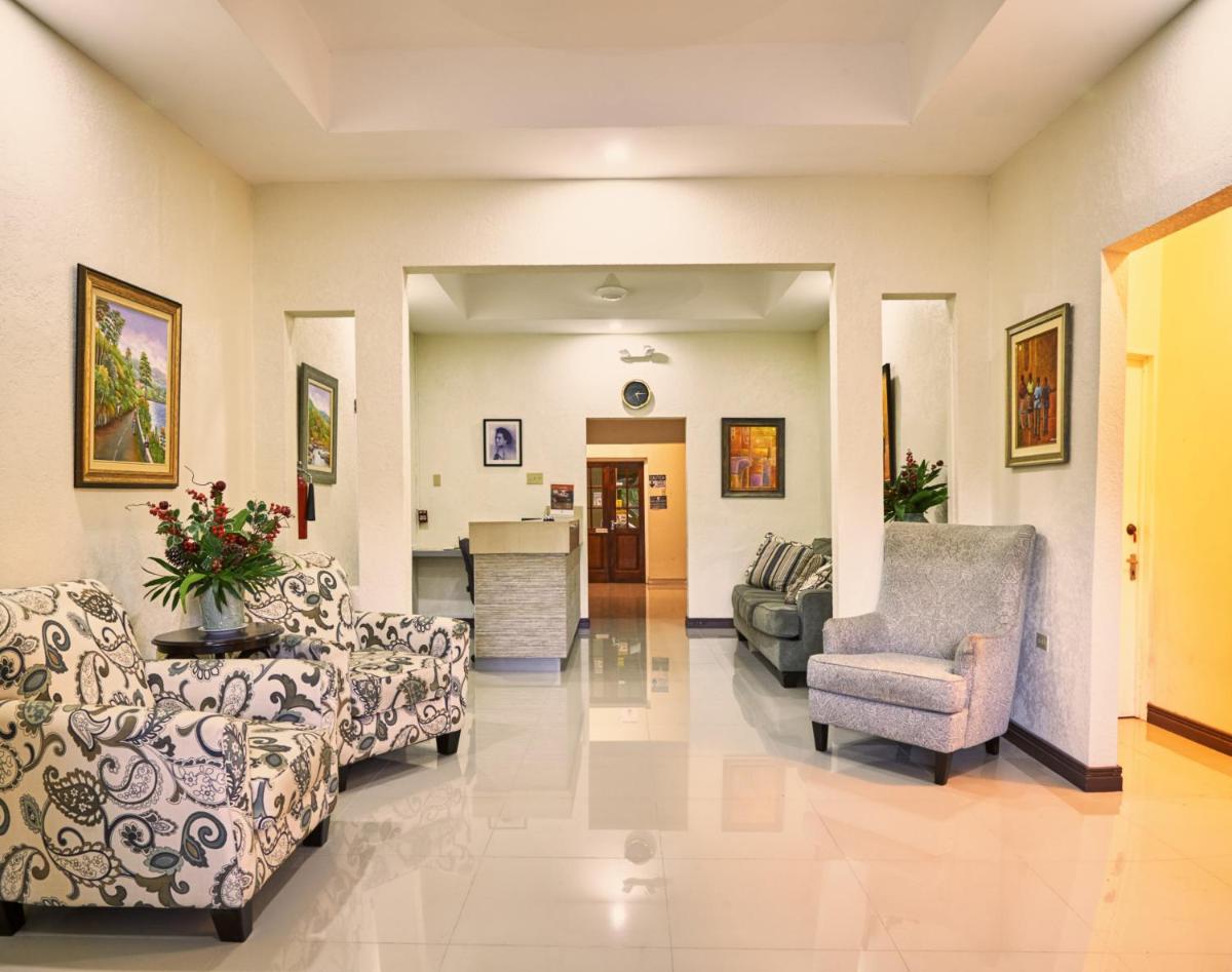 Shirley Retreat - Housity