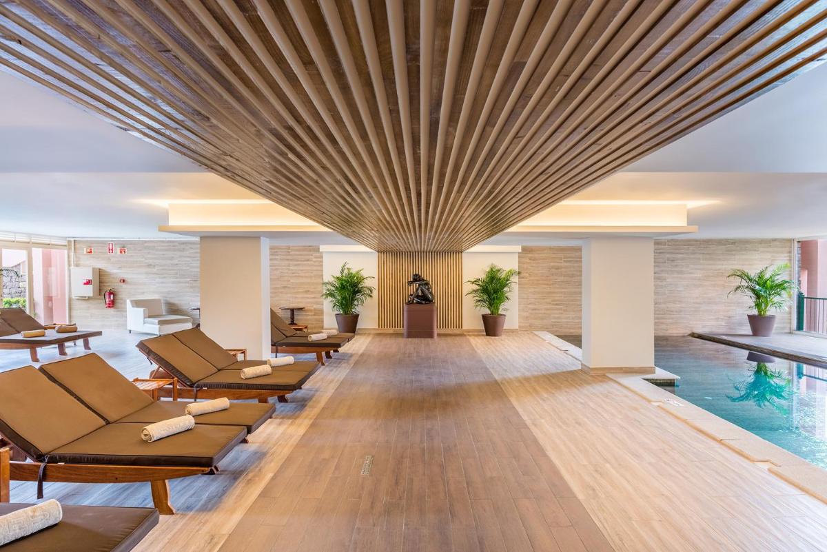A piscina em ou perto de Pestana Royal All Inclusive Ocean & Spa Resort