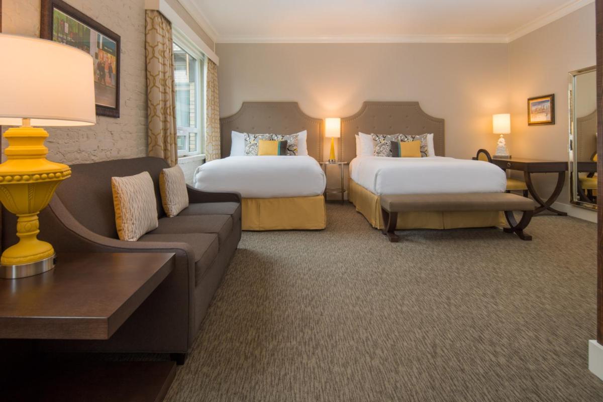 The Mark Spencer Hotel - Housity