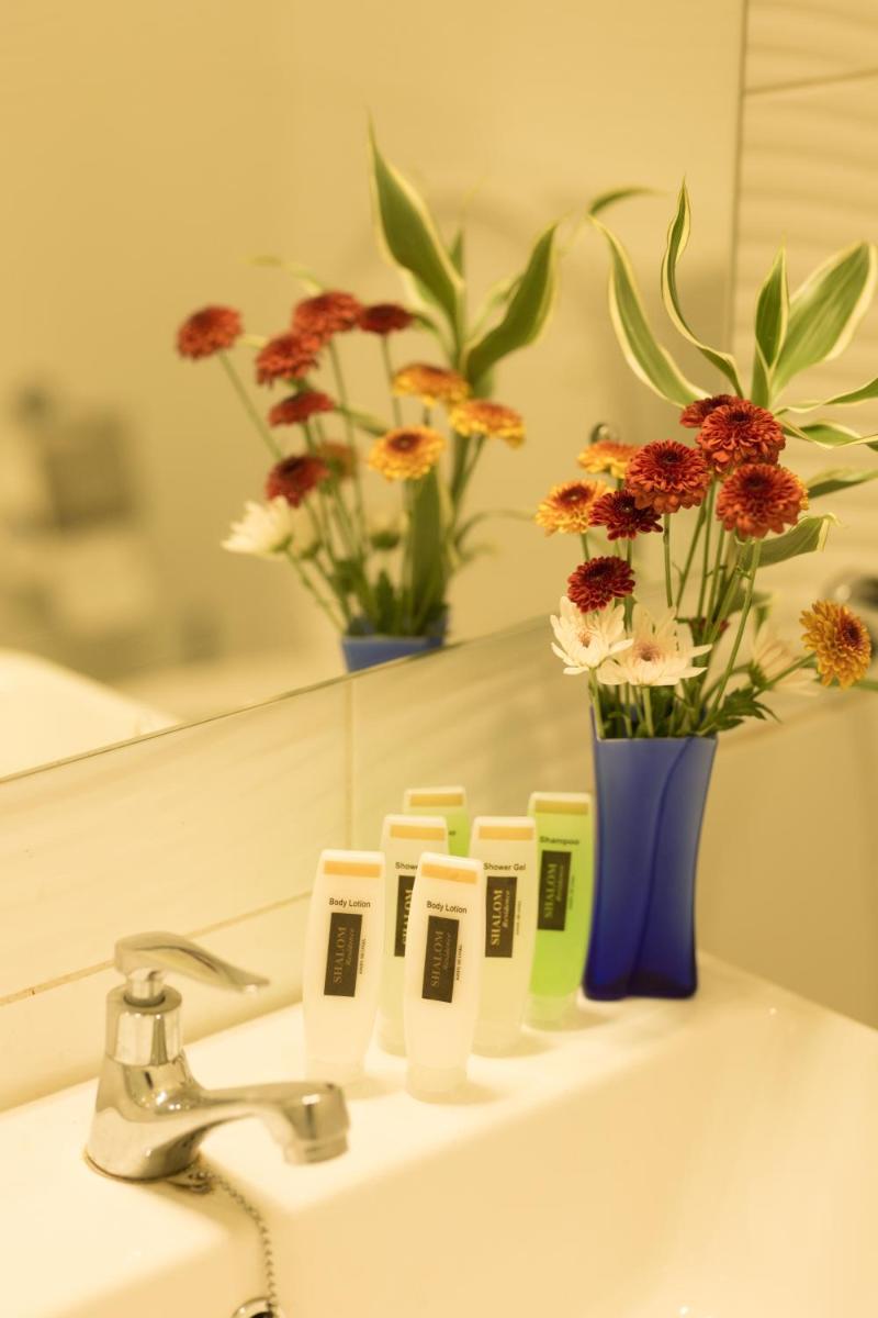 Shalom Residence Nawala Housity