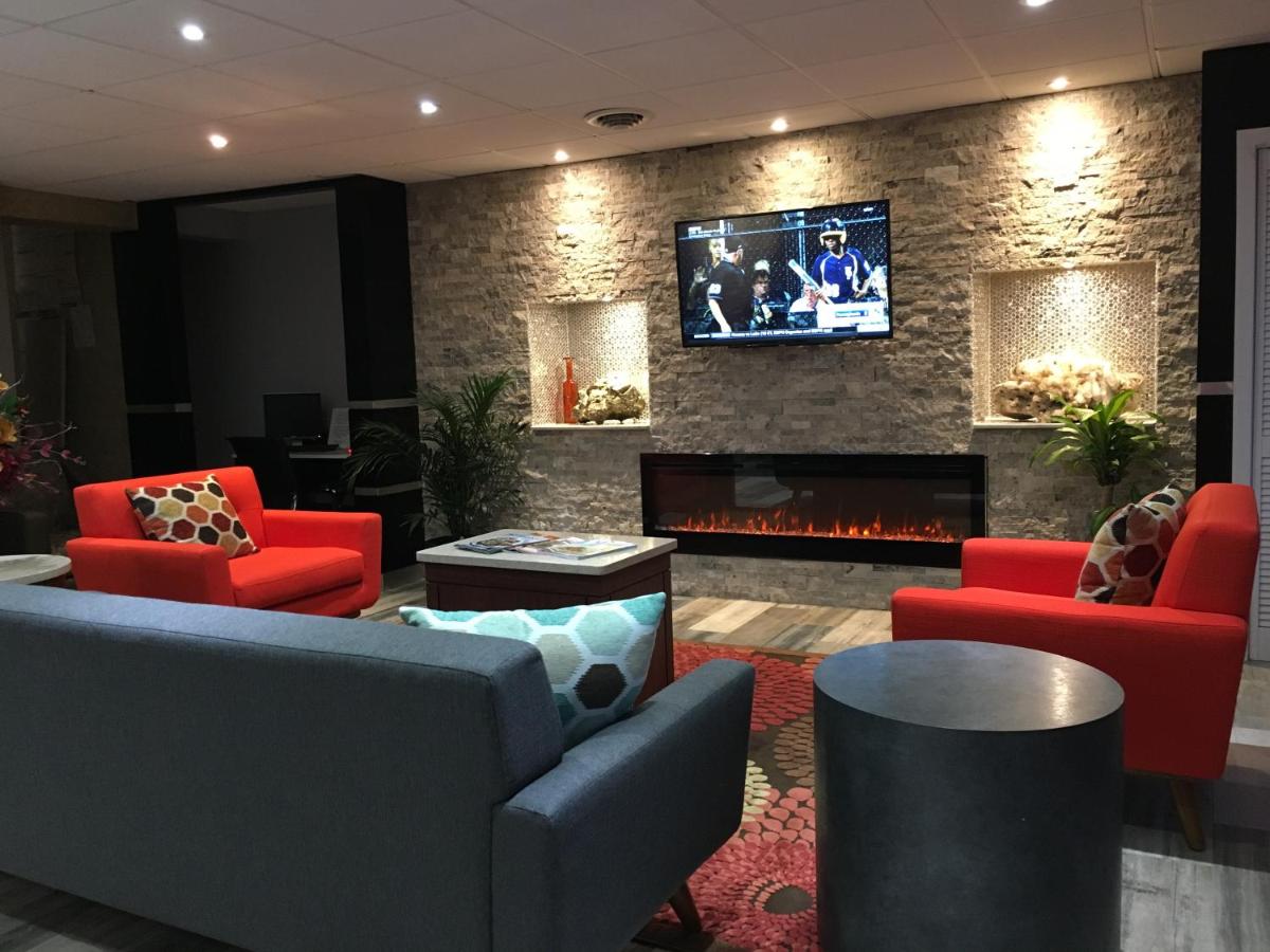 Quality Inn East Stroudsburg - Poconos - Housity