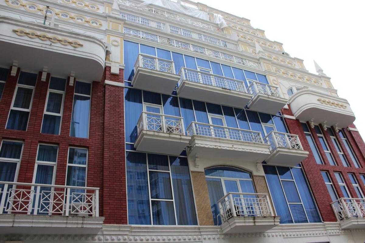Hotel General - Housity