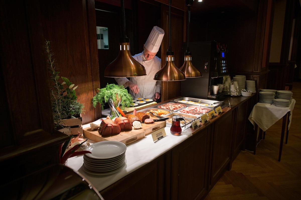 Suitetrails - Apollo Hotel Bratislava