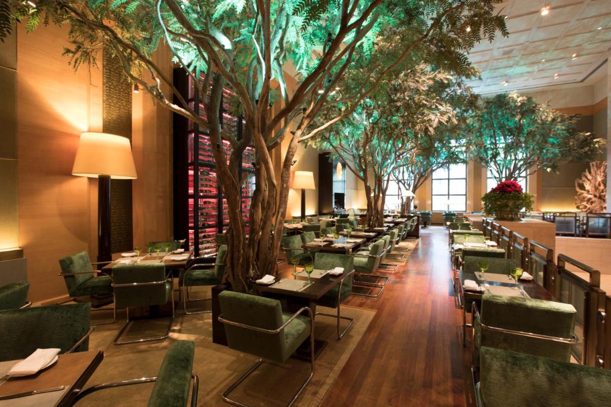 Suitetrails - Four Seasons Hotel New York