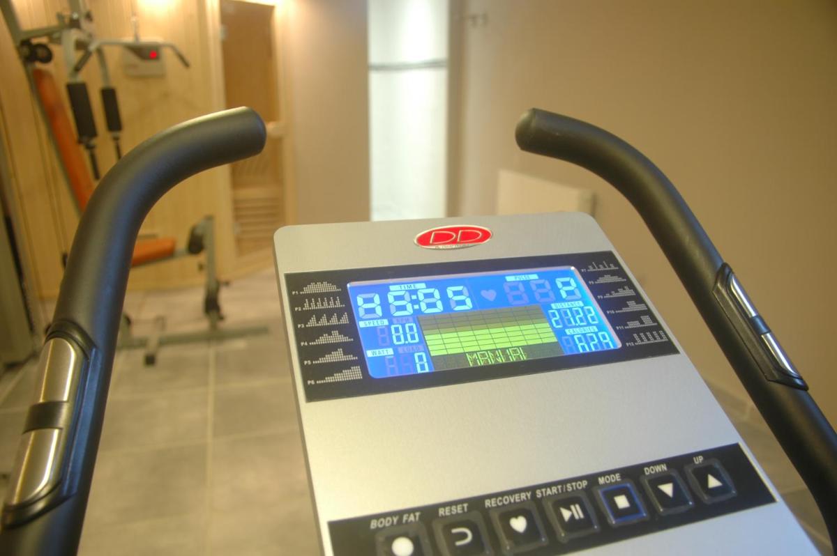 Salle ou équipements de sports de l'établissement Logis Hôtel Château De Palaja