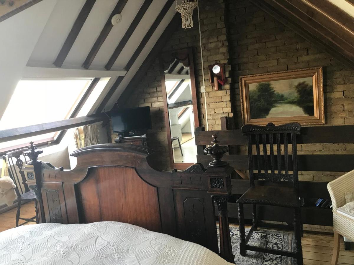 Mill House Bed & Breakfast - Housity